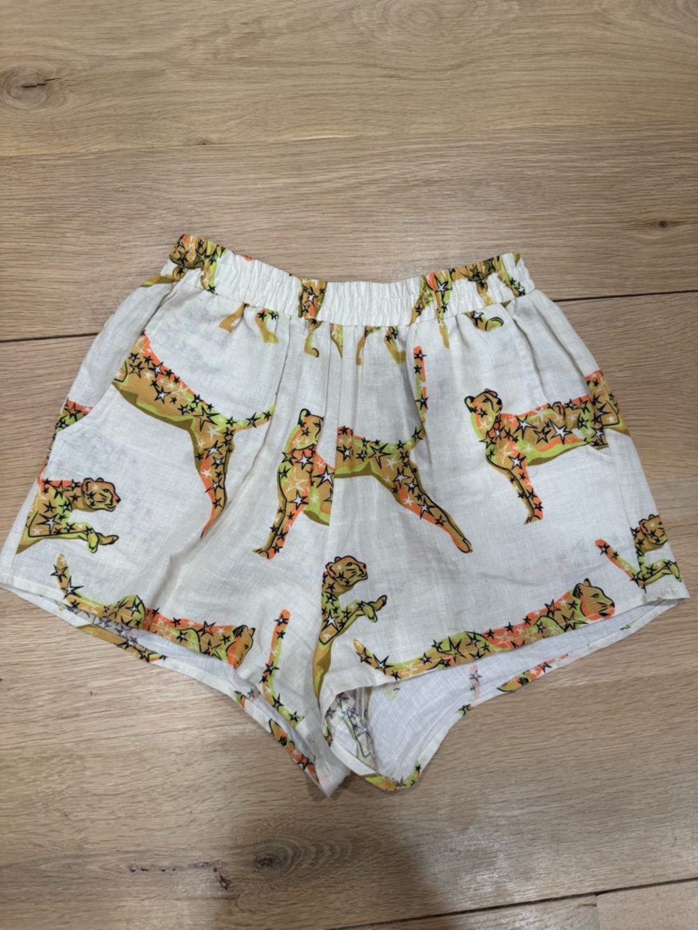 LAS SURENAS Leopard Print Linen Shorts